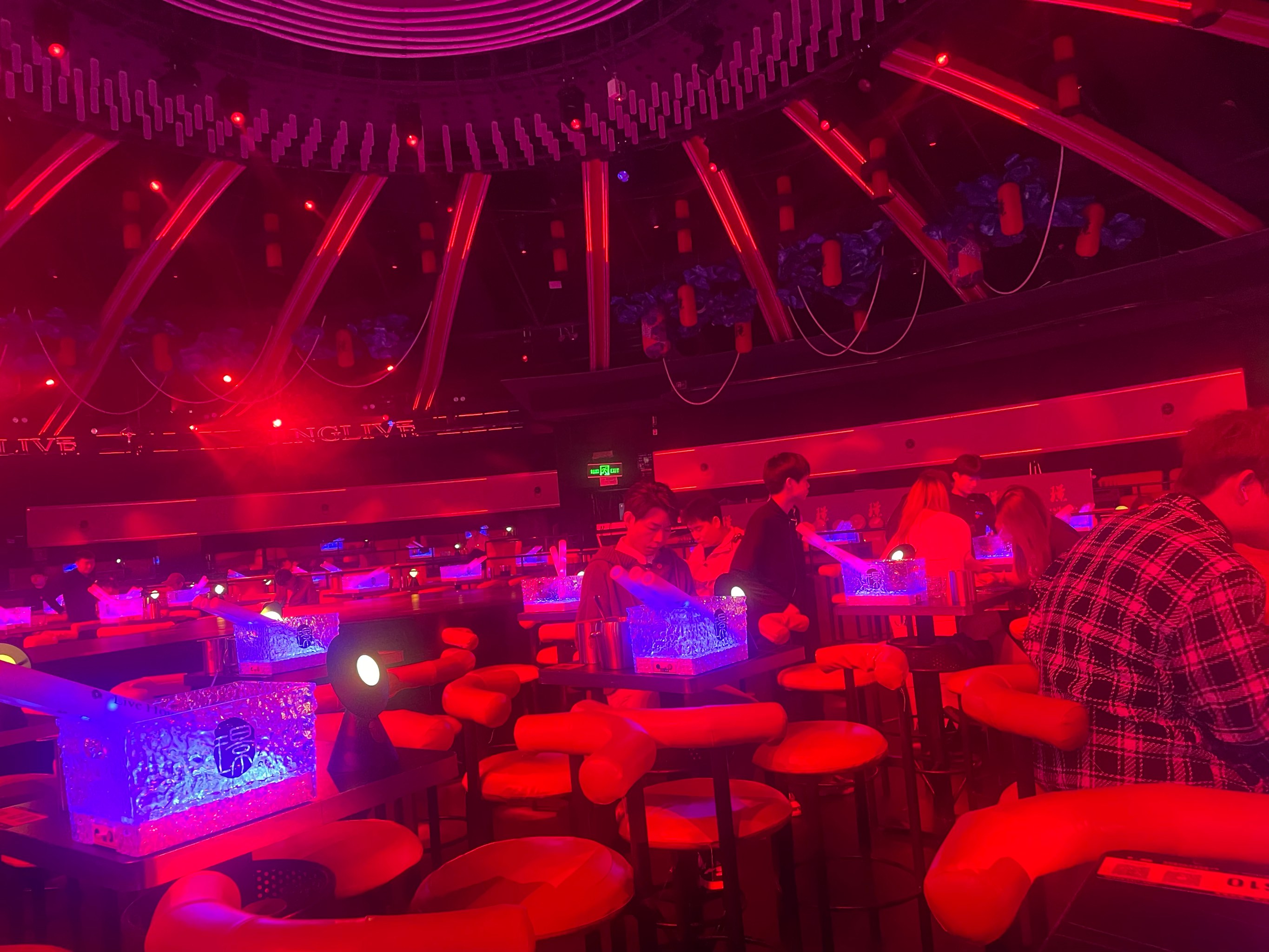 云浮商务ktv中低端区别-罗定市ktv预订