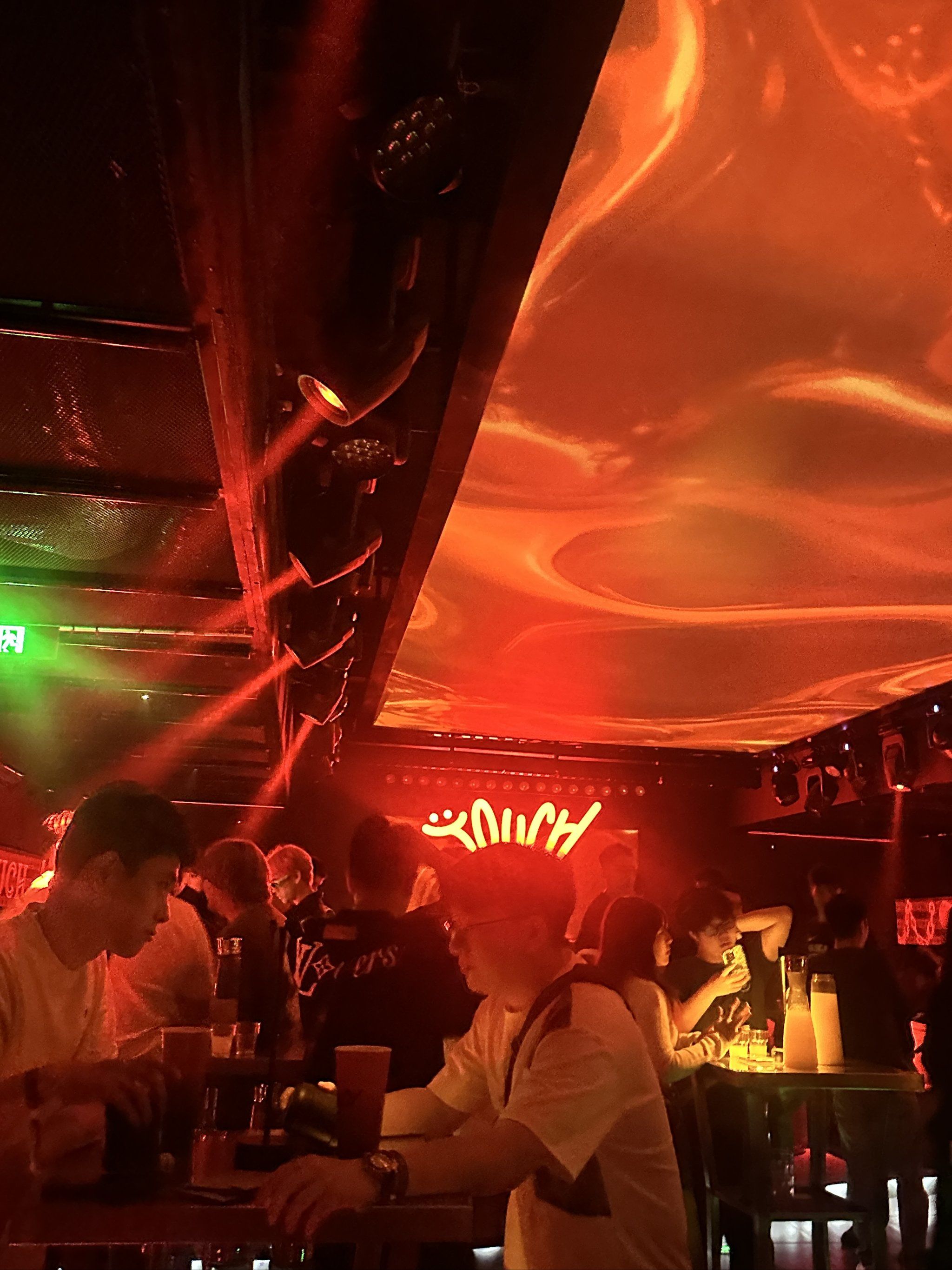 云浮商务KTV尽享商务娱乐-罗定市ktv预订