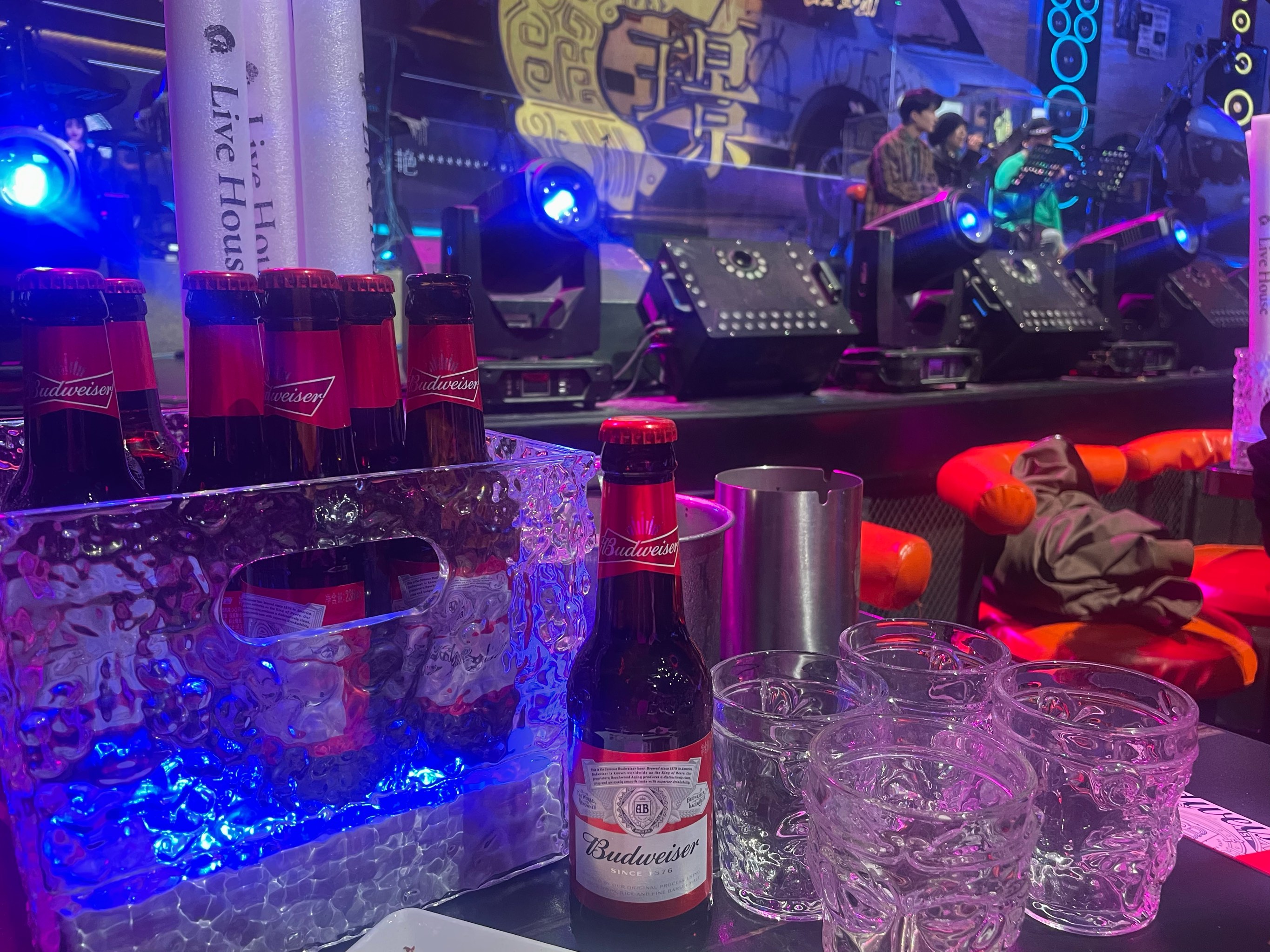 云浮商务ktv打造商务ktv新模式-罗定市ktv预订